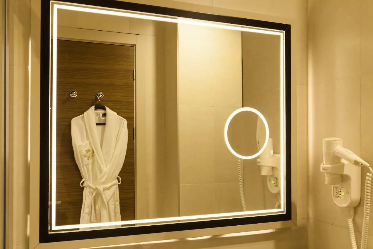 Hm Commerce Hotel Ankara